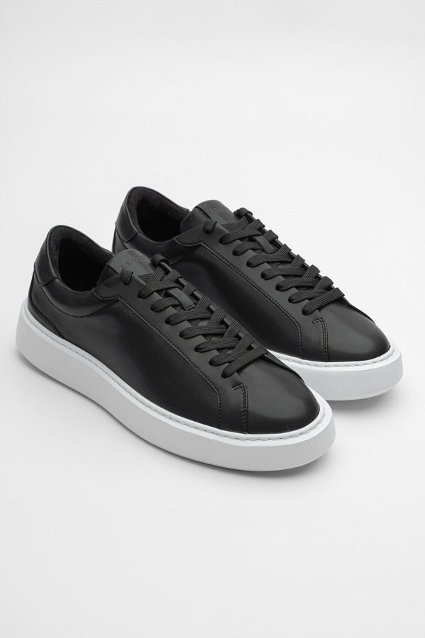 LEATHER TRAINER - BLACK