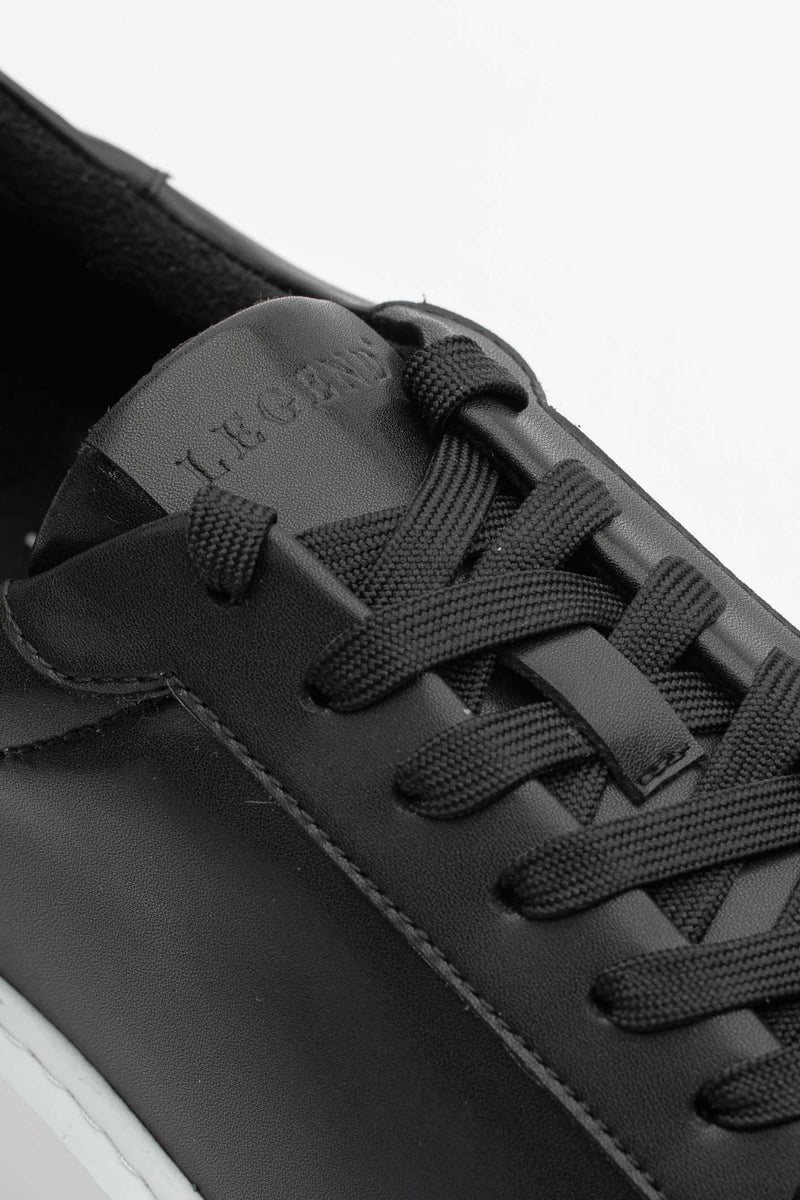 LEATHER TRAINER - BLACK