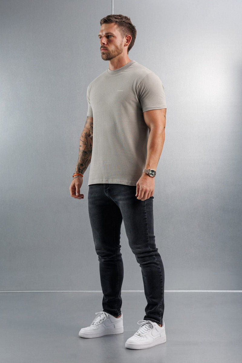 PREMIUM BASICS T-SHIRT - CONCRETE