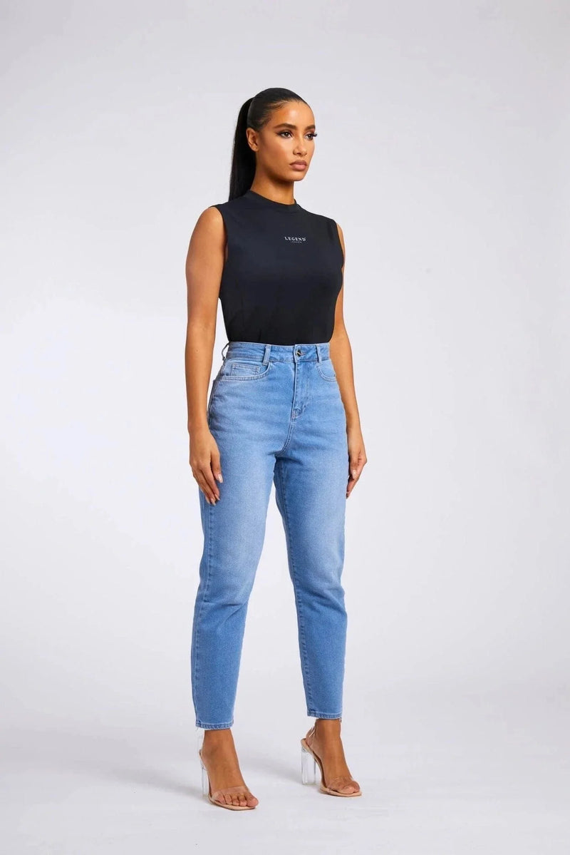 MOM JEANS - VINTAGE BLUE WASH